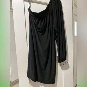 Bisou Black One Shoulder Dress